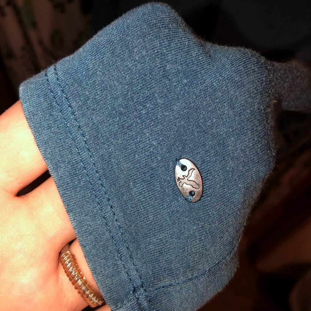 Fitted tee - Picture 3 of 3